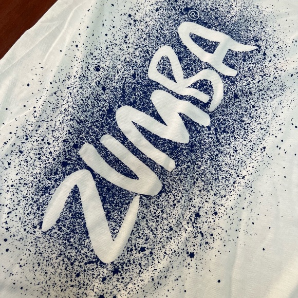 💜 5/$25 Zumba One Size Paint Splatter White T Shirt NEW - Picture 2 of 4